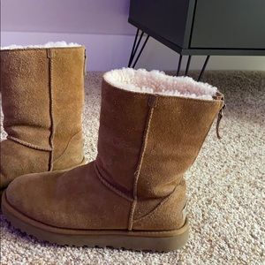 zip up Ugg boots